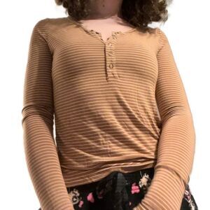 American Eagle Round Neck Striped Long Sleeve Henley in Tan and White S NWOT